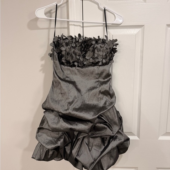 Forever 21 Strapless Metallic Dress - Picture 2 of 5